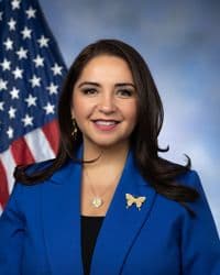 Official portrait of Delia Ramirez