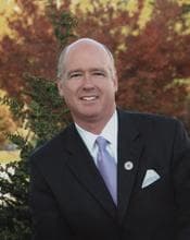 Official portrait of Robert Aderholt