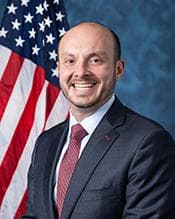 Official portrait of Andrew Garbarino